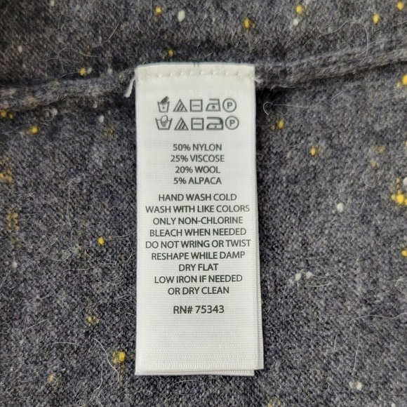 Max Studio Sweater #518 Size L - Picture 8 of 8